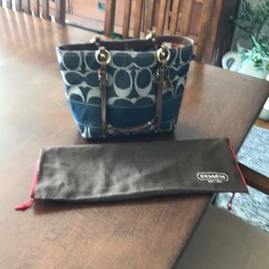 EUC-Authentic vintage coach denim large sea print.
